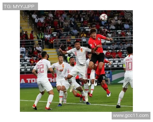 深圳足球队个人能力提升引发热议如何重塑球队未来发展方向